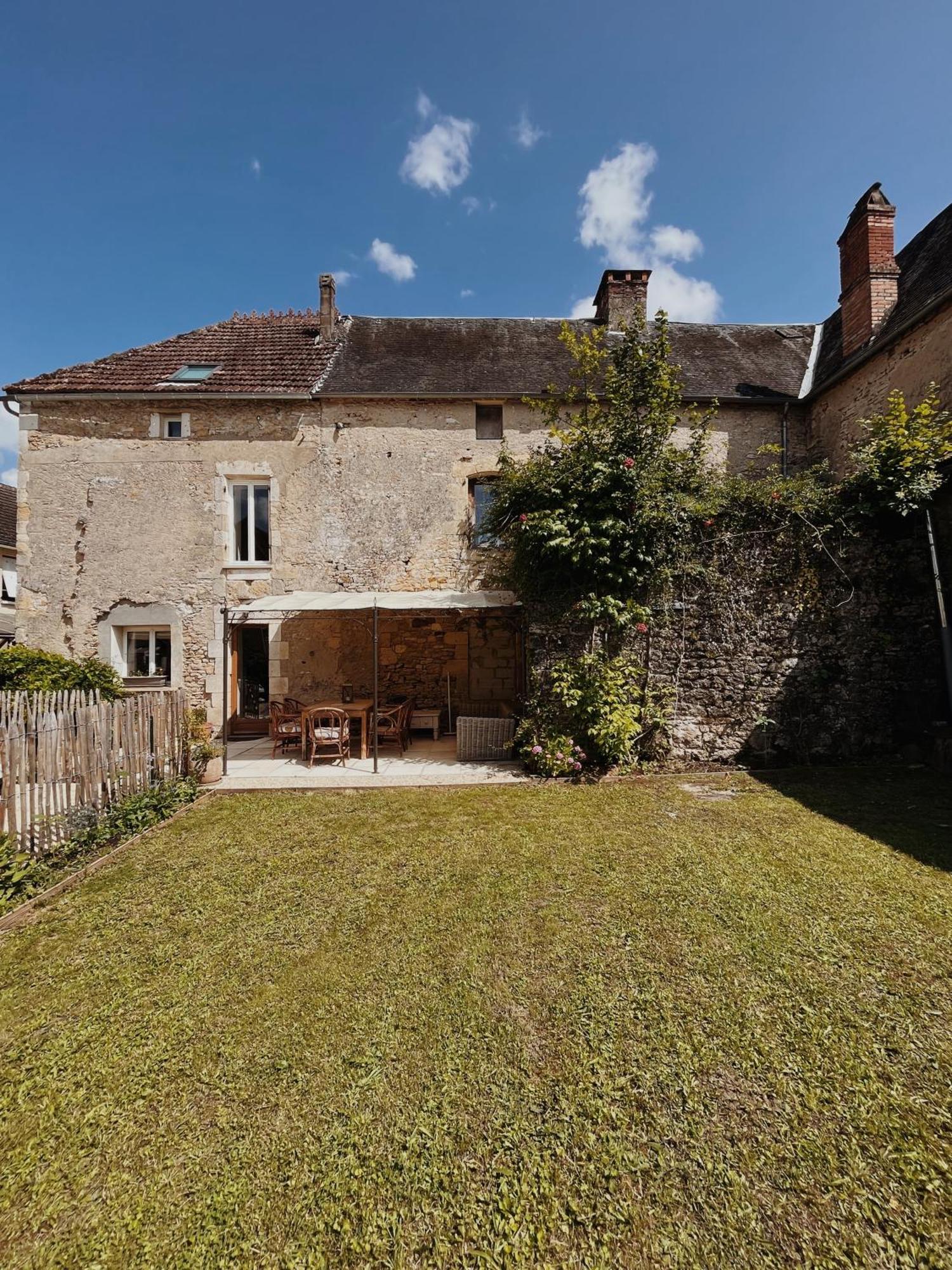 Saint-Julien-de-Lampon Joli Gite Pour 5 Personnes : Chez Cherrie מראה חיצוני תמונה